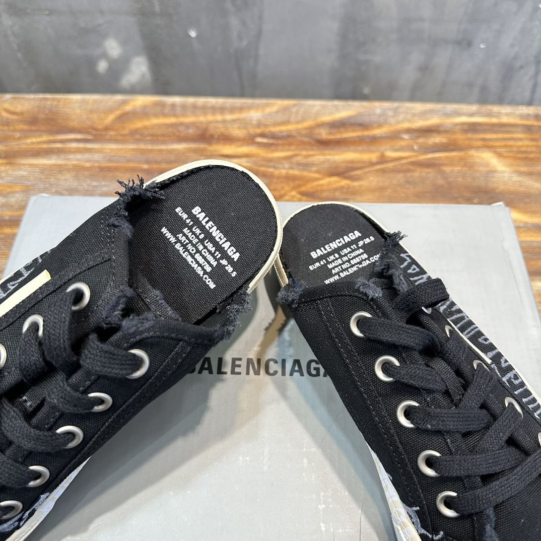 Balenciaga Slippers